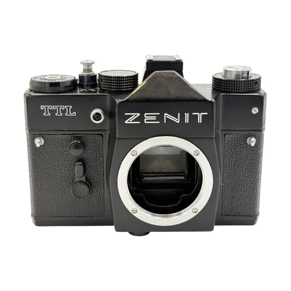 Zenit TTL 35mm Film SLR Camera Body Vintage Made in USSR M42 Mount Black